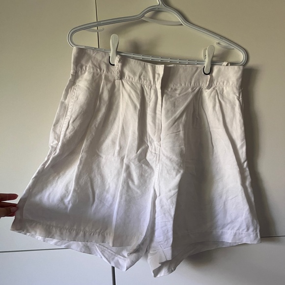 Uncle Studios linen shorts - Picture 3 of 3